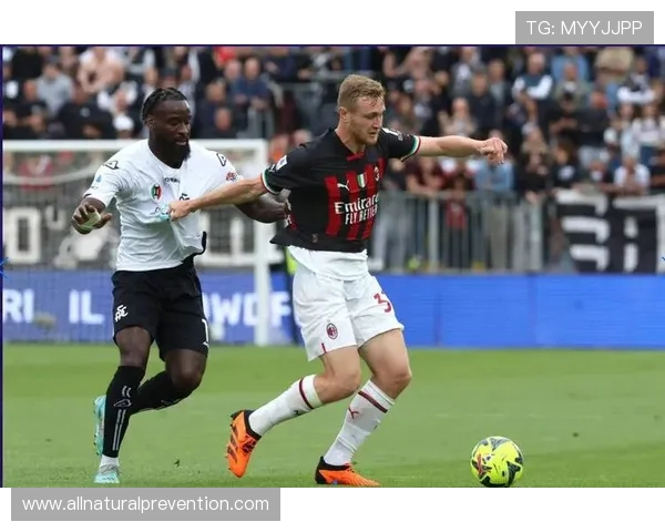 斯帕莱蒂执教理念强调战术纪律与控球推进，注重中场组织与空间利用